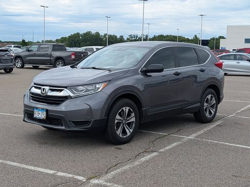 Used 2019 Honda CR-V LX image 2