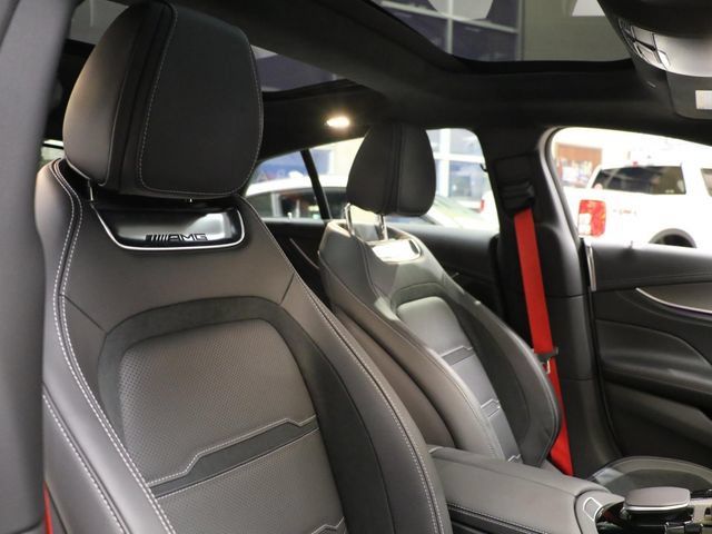 Used 2025 Mercedes-Benz AMG GT 63 image 10