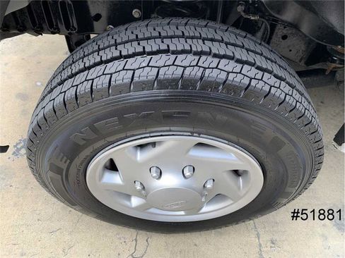 Used 2014 Ford E-150 and Econoline 150 image 22