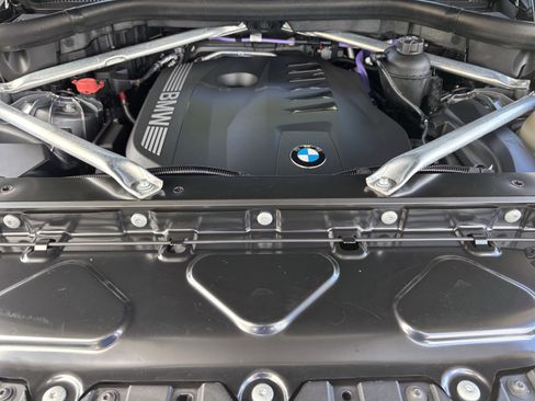 Certified 2024 BMW X5 sDrive40i w/ M Sport Package RWD image 36