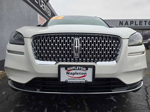 Used 2022 Lincoln Corsair Reserve w/ Elements Package image 2