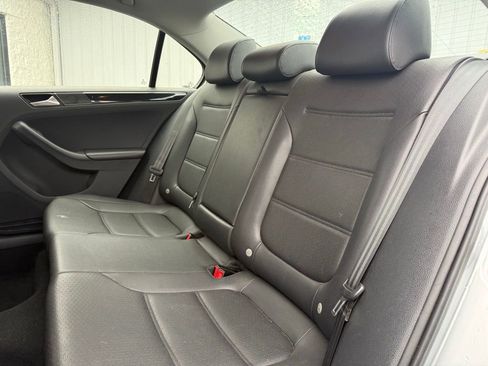 Used 2016 Volkswagen Jetta SEL image 15