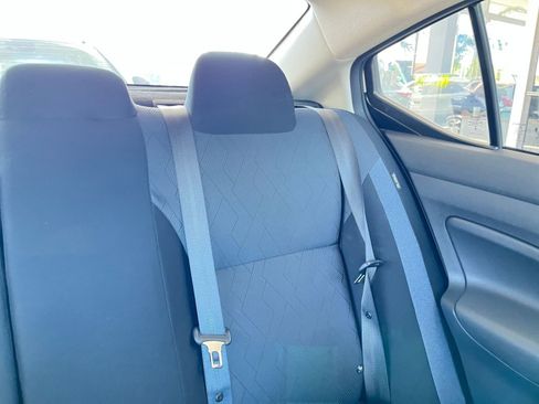 Used 2025 Nissan Versa SV w/ Trunk Package image 37