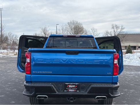 Used 2022 Chevrolet Silverado 1500 LT Trail Boss w/ Convenience Package II image 19