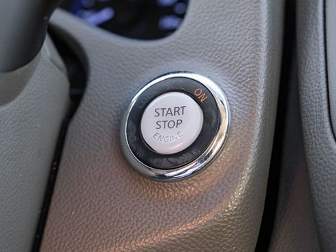 Used 2012 INFINITI G37 x w/ Premium Pkg image 19