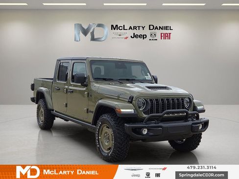 New 2026 Jeep Gladiator Willys AWD/4WD image 1