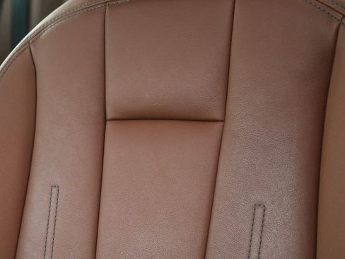 Used 2022 Audi A4 2.0T Premium w/ Convenience Package image 38