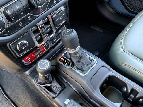 New 2026 Jeep Gladiator Mojave AWD/4WD image 28