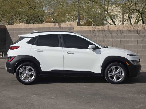 Used 2022 Hyundai Kona SEL w/ Cargo Package image 10