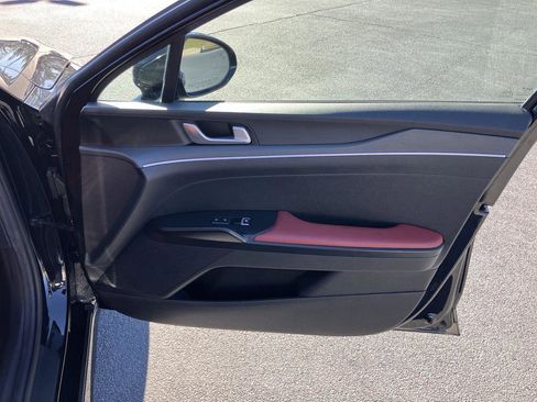 Used 2023 Kia K5 GT-Line image 32