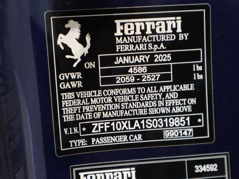 Used 2025 Ferrari 12Cilindri RWD image 37
