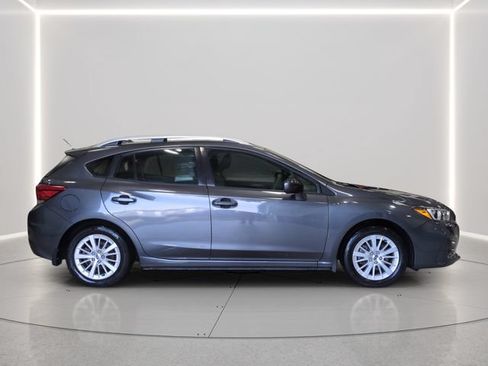 Used 2018 Subaru Impreza 2.0i Premium w/ Eyesight & BSD & Rcta AWD/4WD image 6