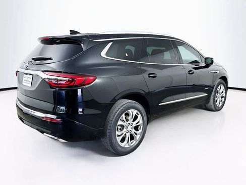 Used 2021 Buick Enclave Avenir w/ Avenir Technology Package FWD image 25
