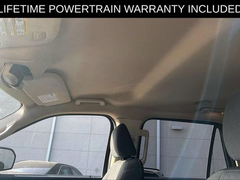 Used 2024 Ford Expedition XLT AWD/4WD image 24