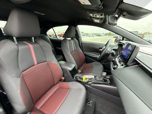Certified 2025 Toyota Corolla SE image 24
