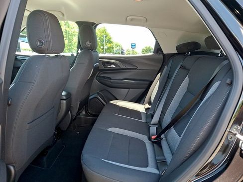 Used 2026 Chevrolet TrailBlazer LT w/ Convenience Package FWD image 10