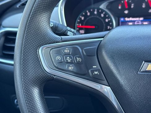 Used 2022 Chevrolet Equinox LT FWD image 26