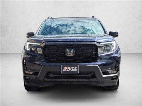 Used 2022 Honda Passport Elite image 2