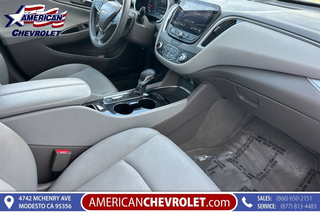 Used 2025 Chevrolet Malibu LT FWD image 21