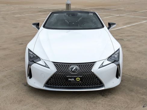 Used 2021 Lexus LC 500 Convertible w/ Touring Package RWD image 29