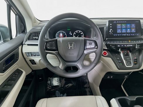 Certified 2026 Honda Odyssey EX-L image 20