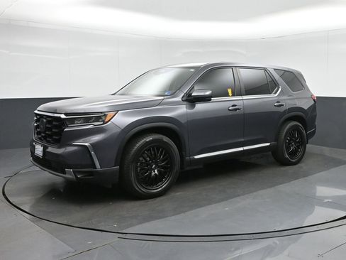 Used 2023 Honda Pilot EX-L image 3