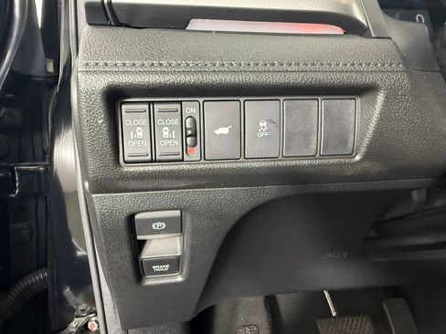Used 2025 Honda Odyssey Sport-L image 22