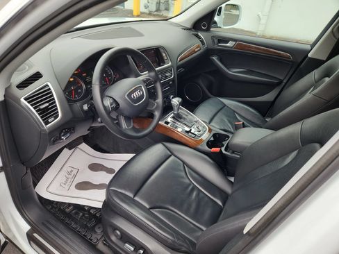 Used 2016 Audi Q5 2.0T Premium Plus w/ Technology Package AWD/4WD image 6
