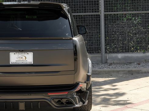 Used 2024 Land Rover Range Rover Autobiography image 45