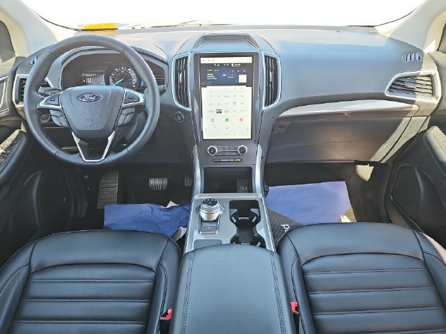 Used 2024 Ford Edge SEL w/ Convenience Package AWD/4WD image 9