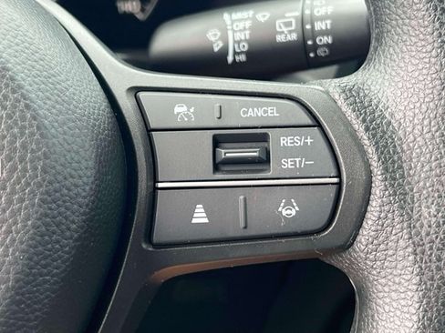 Used 2024 Honda CR-V LX image 26
