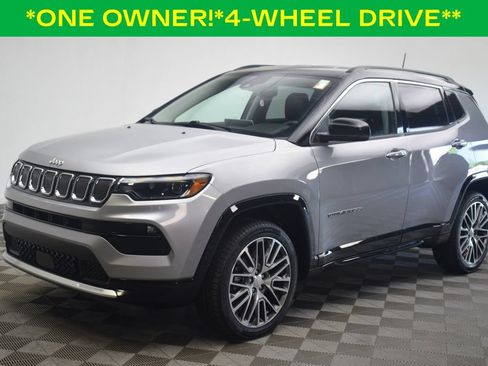 Used 2022 Jeep Compass Limited w/ Elite Group AWD/4WD image 3
