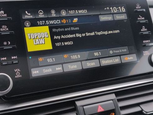 Used 2020 Honda Accord Touring image 19