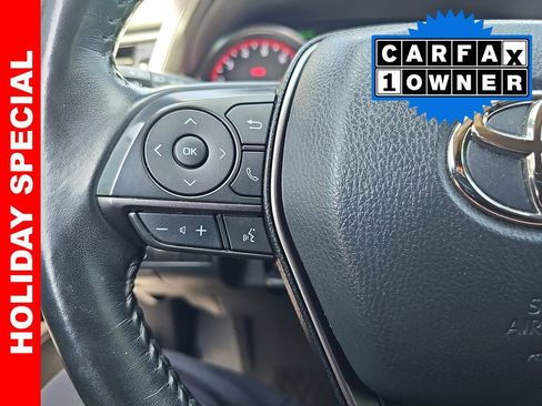 Used 2023 Toyota Camry XSE image 16