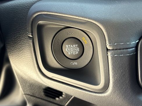 New 2026 Jeep Gladiator Mojave AWD/4WD image 17