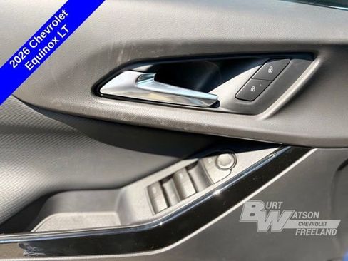 New 2026 Chevrolet Equinox LT w/ Convenience Package II FWD image 14