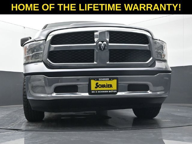 Used 2018 RAM 1500 Classic SLT AWD/4WD image 42