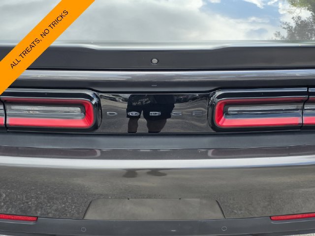 Used 2023 Dodge Challenger R/T w/ Blacktop Package RWD image 9