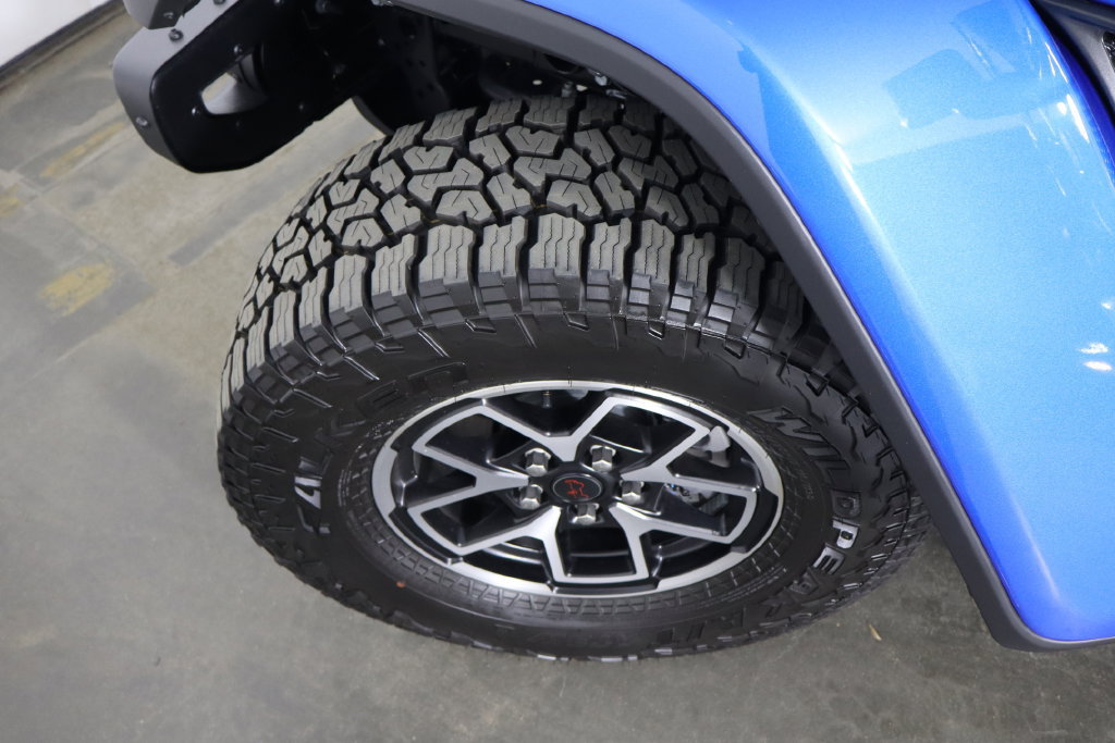 New 2026 Jeep Gladiator Rubicon w/ Steel Bumper Group AWD/4WD image 42