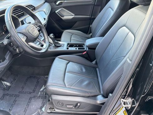 Used 2024 Audi Q3 2.0T Premium Plus w/ Premium Plus Package image 5