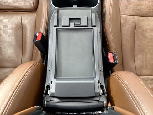 Used 2020 Subaru Outback Touring XT AWD/4WD image 34
