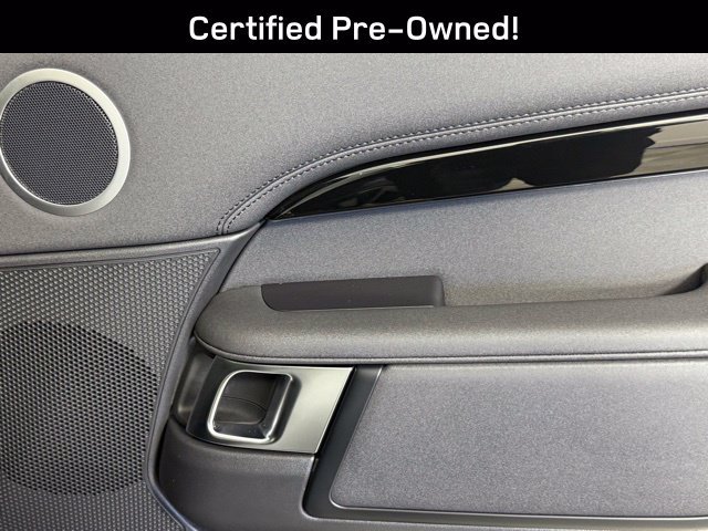 Used 2025 Land Rover Discovery S AWD/4WD image 25