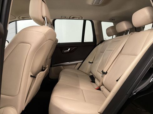 Used 2014 Mercedes-Benz GLK 350 2WD image 23