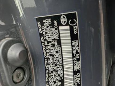 Used 2024 Toyota Corolla LE image 20