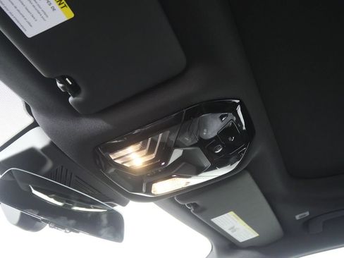 New 2026 BMW i5 eDrive40 w/ M Sport Package image 20