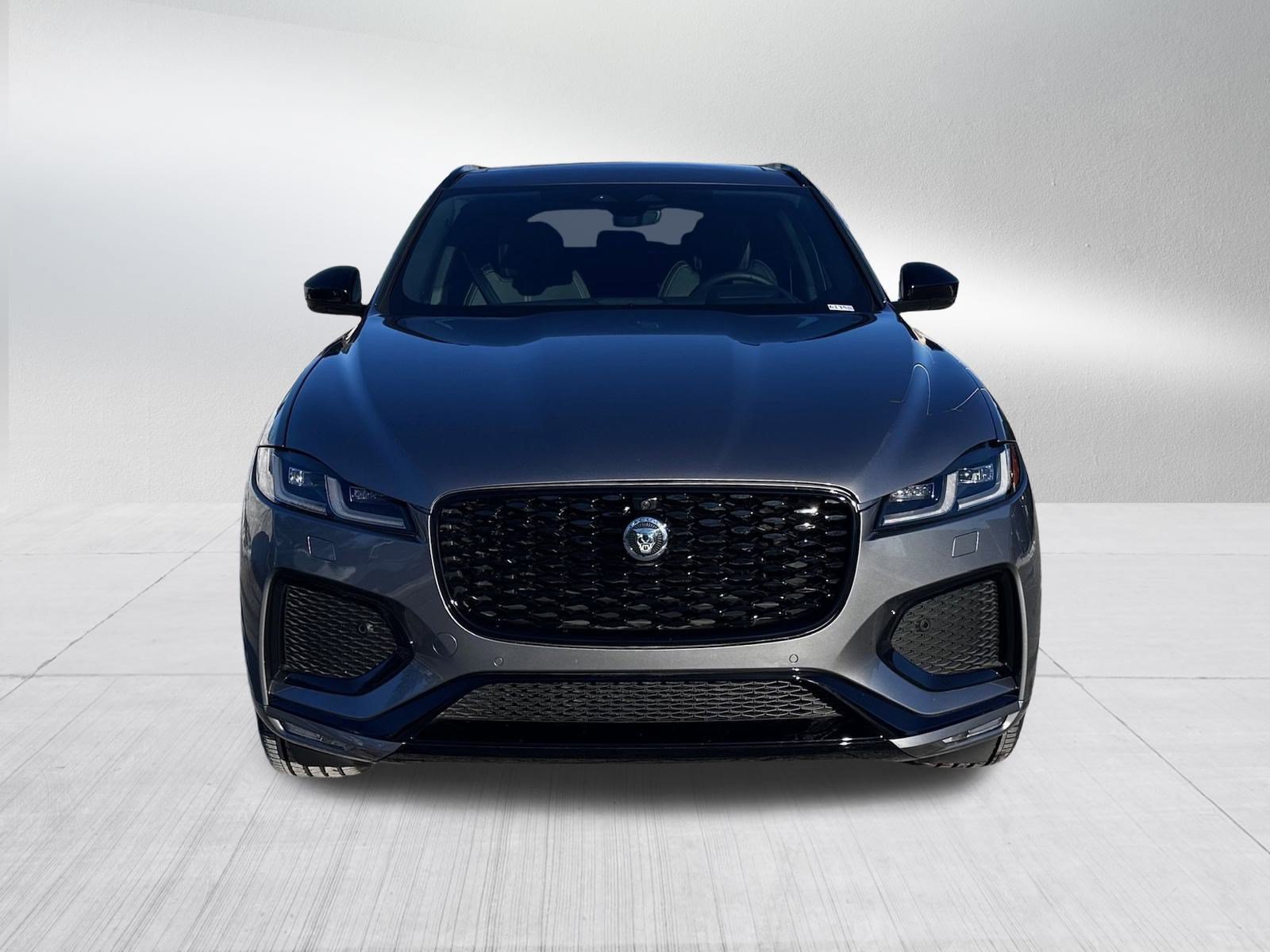 New 2026 Jaguar F-PACE R-Dynamic S AWD/4WD image 2