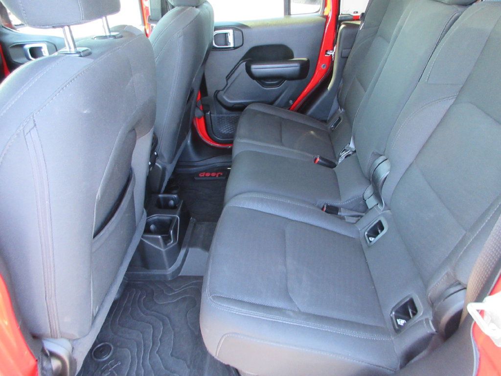 Used 2020 Jeep Gladiator Sport w/ Quick Order Package 24S AWD/4WD image 13