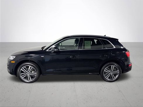 Used 2020 Audi Q5 e Prestige w/ Prestige Package image 9