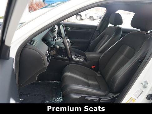 Used 2023 Honda Civic Sport image 25