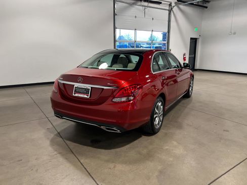 Used 2018 Mercedes-Benz C 300 4MATIC Sedan image 3